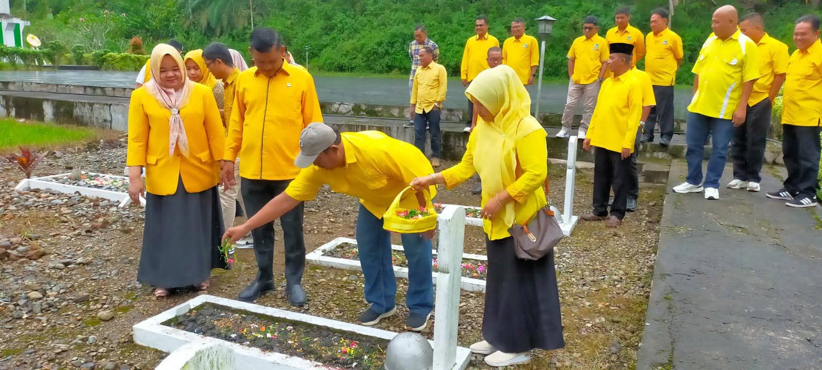 DPD Golkar Pasaman Merayakan HUT Partai GOLKAR Ke 61 Dengan Meriah
