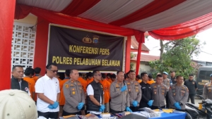 Polres Pelabuhan Belawan Adakan Konfrensi Pres Pengungkapan Kasus Curas, Curanmor, Curan Dan Narkotika