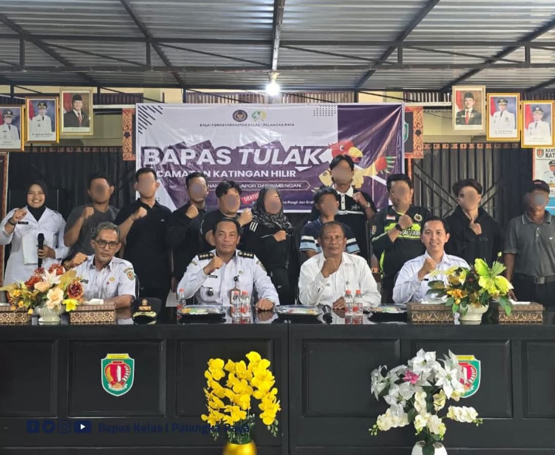 Sebanyak 13 Klien Melaksanakan Wajib Di Lapor ditempat dan Di layani Langsung Oleh pembimbing Kemasyarakatan 