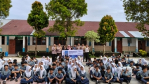 Polsek Hamparan Perak Sosialisasikan Penerimaan Siswa Baru SMA Kemala Taruna Bhayangkara Tahun 2026