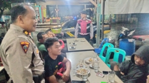 Polres Pelabuhan Belawan Gelar Patroli Dialogis, Warga Diimbau Waspada Gangguan Kamtibmas dan Bencana Banjir. 