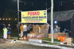 Polres Pelabuhan Belawan Dirikan Posko Bantuan Korban Banjir di Taman Warna-Warni Martubung