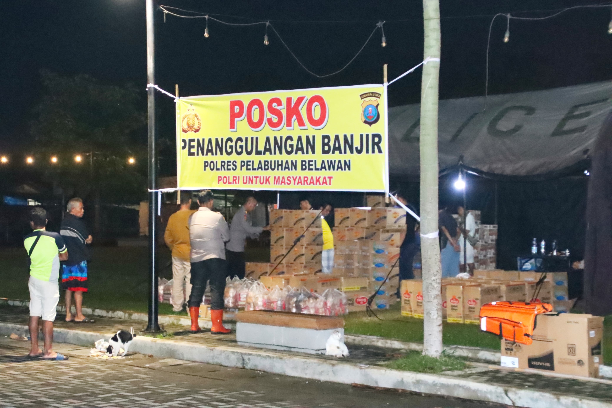 Polres Pelabuhan Belawan Dirikan Posko Bantuan Korban Banjir di Taman Warna-Warni Martubung