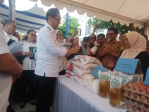 Sambut Natal Dan Tahun Baru, Harga Kebutuhan Melonjak Tinggi,Pemko Medan Hadir Gelar Pasar Murah