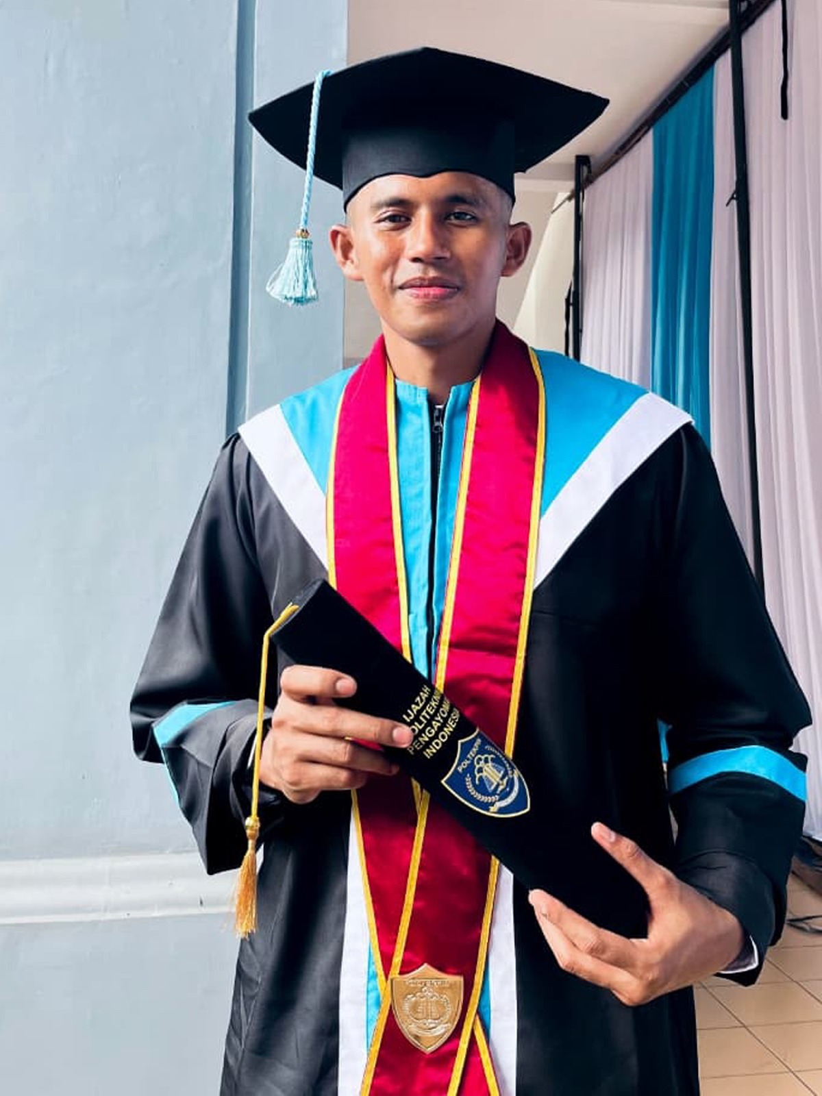 Bukti Peningkatan Kualitas SDM, Petugas Lapas Wahai Wisuda Poltekpin Tahun 2025