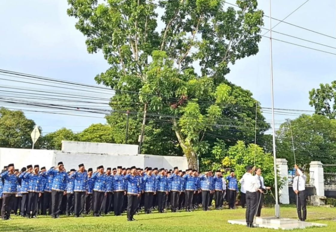 Pegawai Bapas Palangka Raya kelas I Mengikuti Kegiatan Upacara Hari Kesadaran Nasional Di halaman Kantor Wilayah Direktorat Jendral pemasyarakatan Kalimantan Tengah 