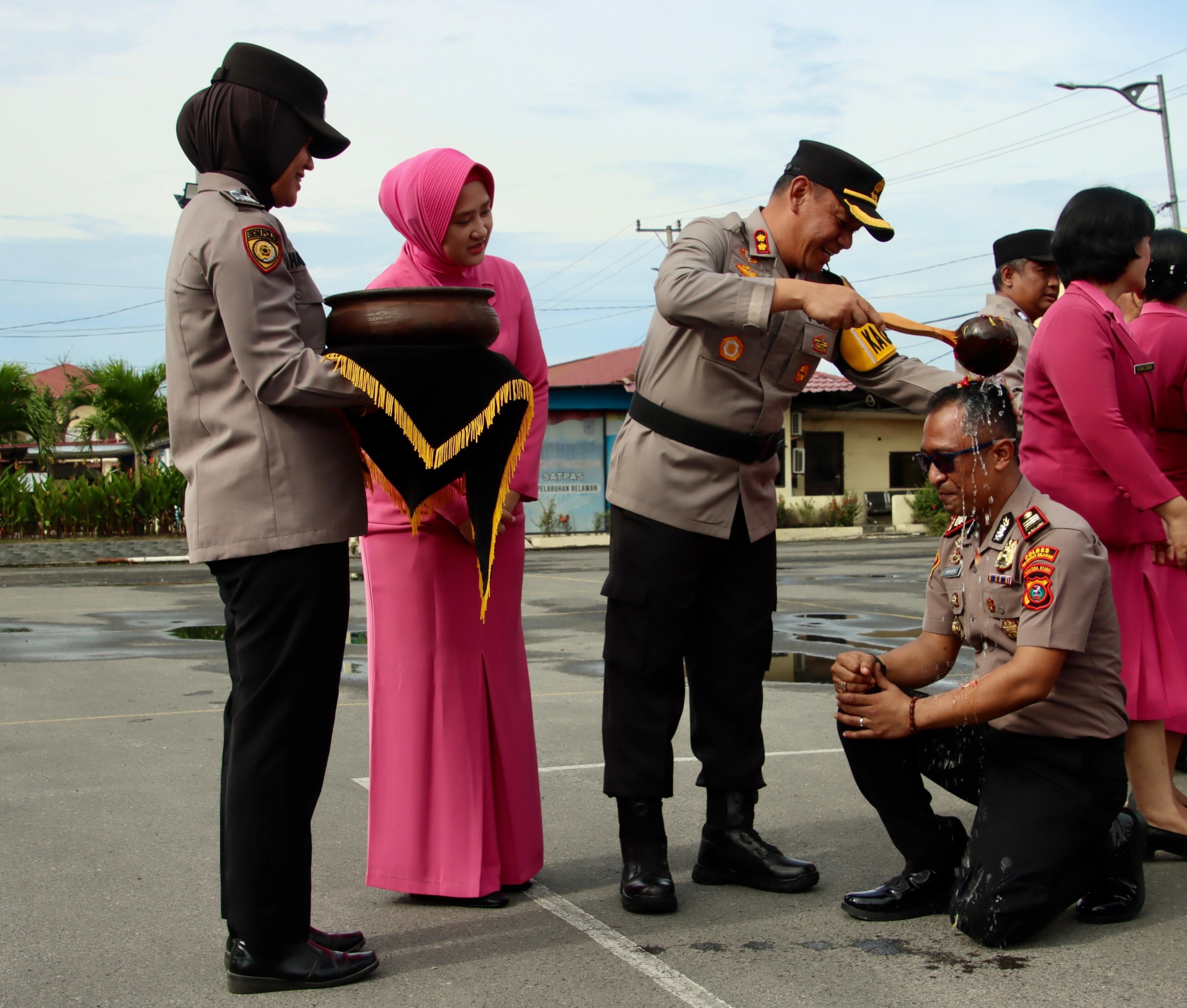 Polres Pelabuhan Belawan Gelar Upacara Laporan Kenaikan Pangkat