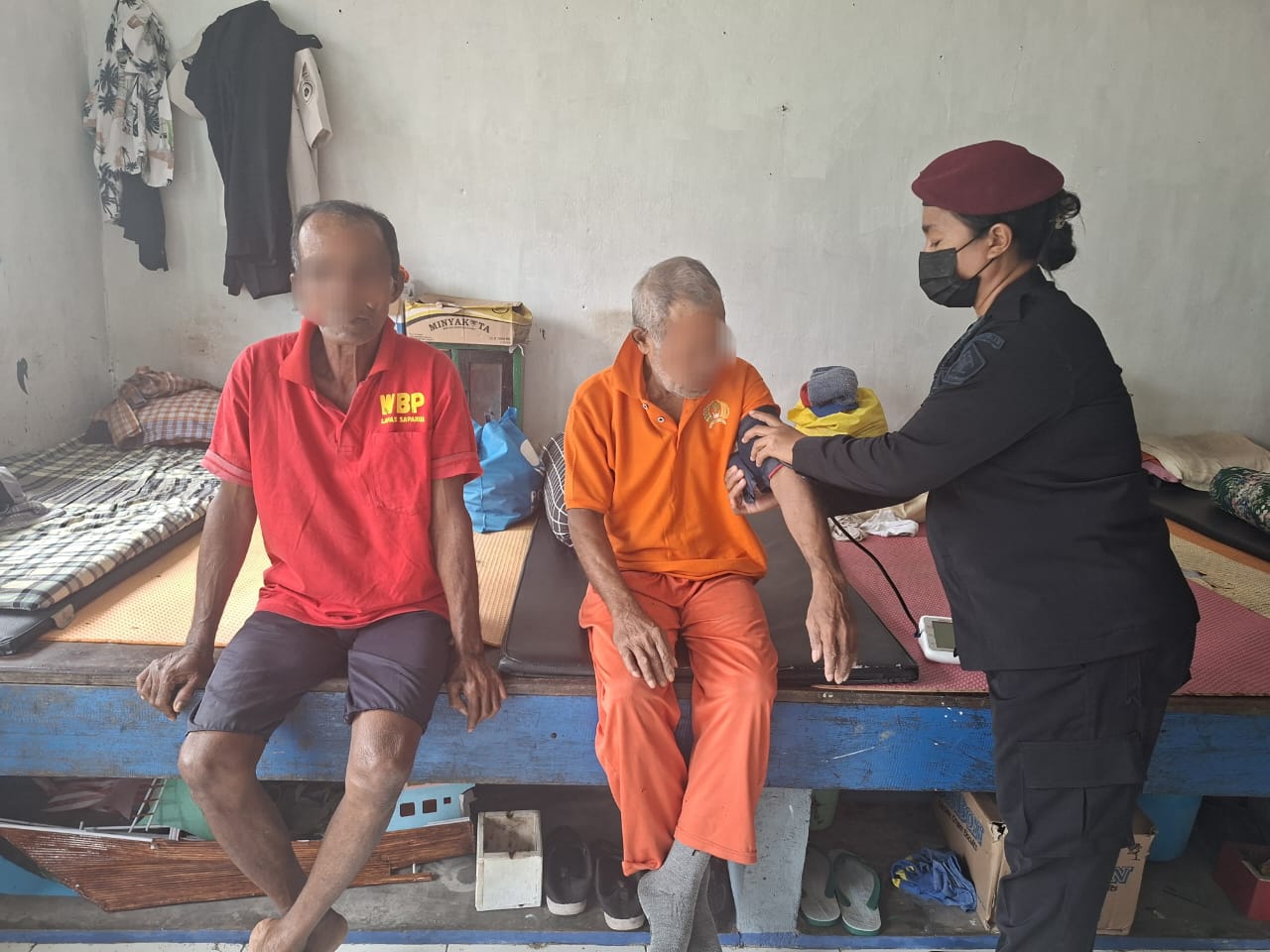 Sentuhan Kemanusiaan, Lapas Saparua Rawat Kesehatan Lansia