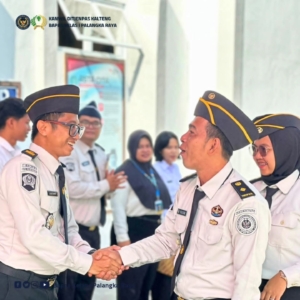 Balai pemasyarakatan Kelas I Palangka Raya Melaksanakan kegiatan rutin Apel Pagi yang Di ikuti Oleh Seluruh Pegawai Bapas 