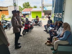 Polsek Hamparan Perak Laksanakan Patroli dan Himbauan Kamtibmas kepada Warga