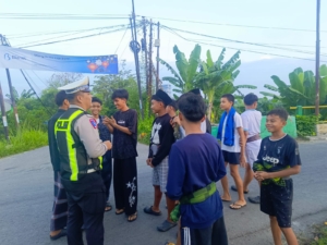 Sat Lantas Polres Pelabuhan Belawan Berikan Himbauan kepada Remaja