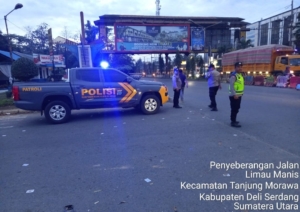 Ciptakan Rasa Aman di Bulan Ramadhan, Polresta Deli Serdang Laksanakan Patroli Menyapa Subuh