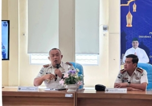 Dalam rangka Pelaksanaan Pembangunan Zona Integritas Menuju Wilayah Bebas Dari Korupsi Lembaga Pemasyarakatan Kelas IIA, Bapas Kelas 1 Palangka Raya Menerima Kunjungan TIM Zona Integritas Lapas 