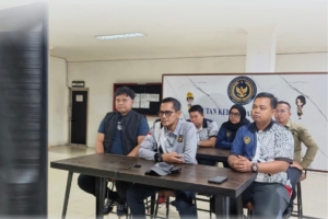 Seluruh Jajaran Rutan kelas 1  labuhan Deli Dalam Rangka  Mengikuti Kegiatan Secara Virtual Pengarahan  Komitmen Dalam Menjalankan Tugas Secara Maksimal 
