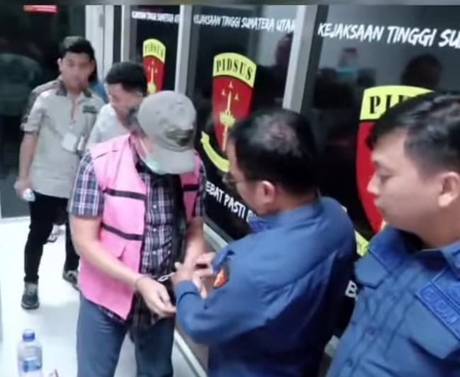 Tampang Mantan Kepala Syahbandar Pelabuhan Belawan Ditangkap Kejatisu Korupsi Retribusi Kapal