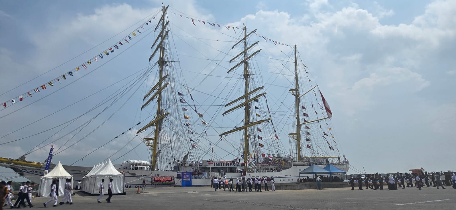 KRI Bima Suci Sandar di Pelabuhan Belawan 5–8 April 2026