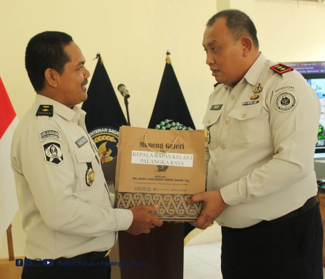Pelepasan Jabatan Kabapas Palangka raya apresiasi Tinggi Atas dedikasi Dan Loyalitas Kerja I Kade Rene Selama Bertugas