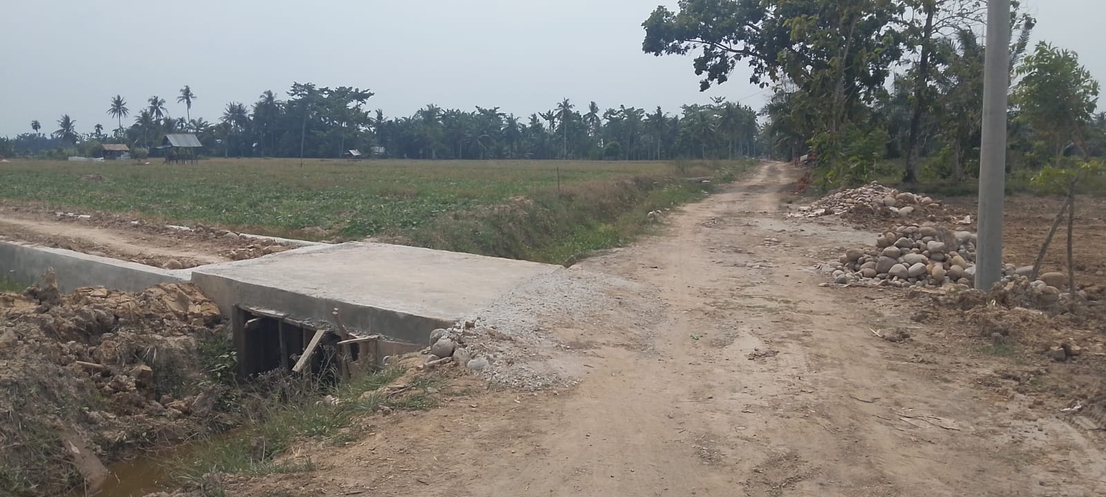 Permudah Mobilisasi Petani,Satgas TMMD 123 Gebang Percepat Pekerjaan Peningkatan Jalan