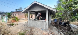 Tingkatkan Keamanan Desa,TMMD 128 Kodim 0203/Langkat Membangun Poskamling