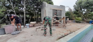 Satgas TMMD ke-128 Gebang Kebut Pembangunan MCK ,Wujudkan Sanitasi Layak Untuk Warga