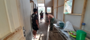 Rehab RTLH Pak Suzana Terus Dikebut Satgas Siap ,Wujudkan Hunian Nyaman Warga Kurang Mampu