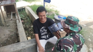 Keliling Kampung ,Satgas Kes TMMD 128 Langkat Obati Dua Warga Sakit