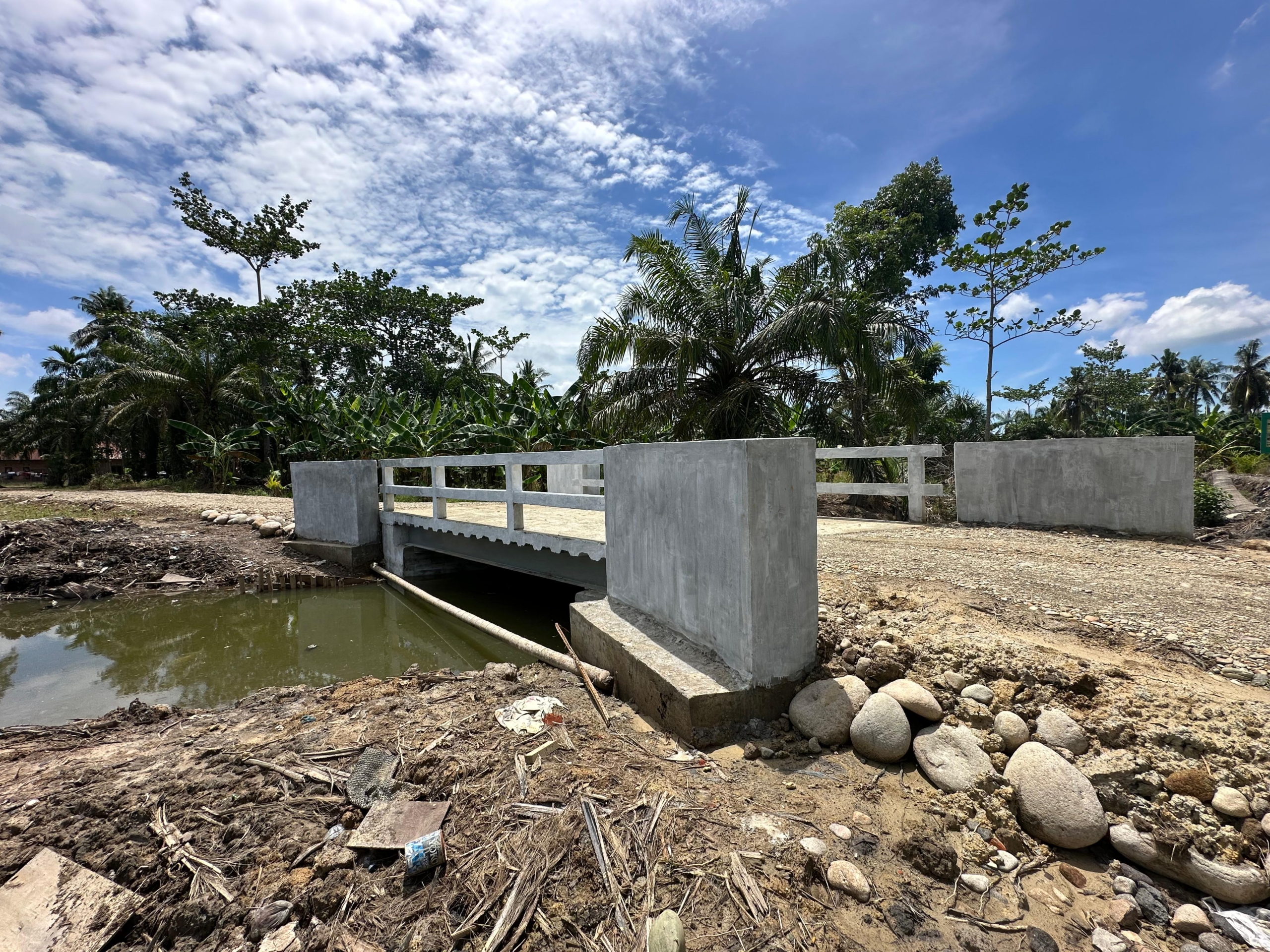 Lima Hari Lagi TMMD 128 Langkat Selesai,Pembangunan Jembatan TMMD 128 Pasar Rawa Rampung
