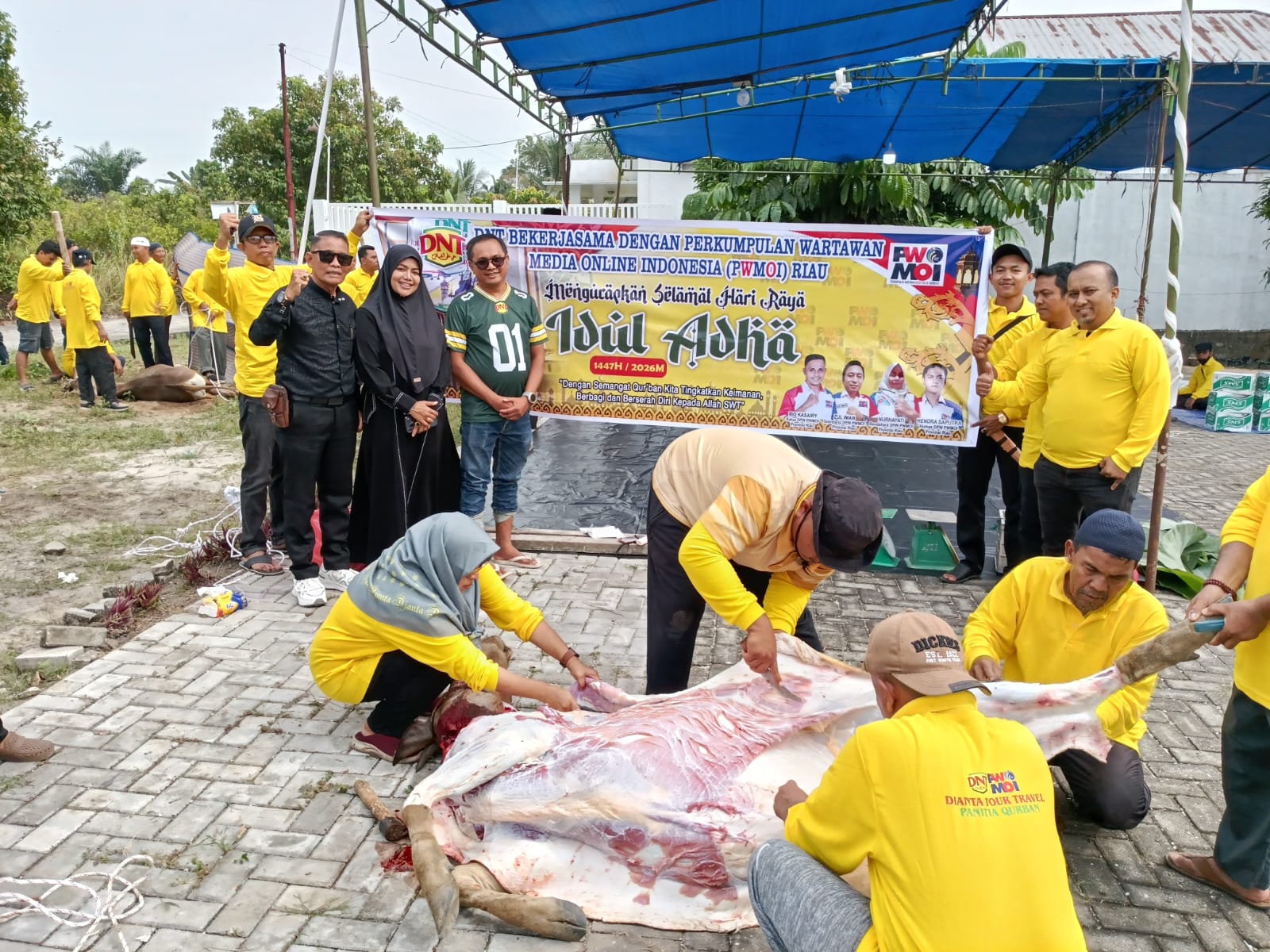 PWMOI Riau Tebar Kepedulian Sosial, 400 Kupon Daging Kurban Dibagikan