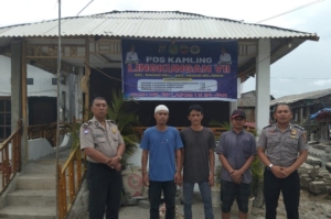 Sat Binmas Polres Pelabuhan Belawan Sambangi Pos Kamling Bagan Deli