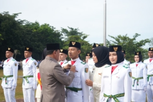 Peringatan Harlah Pancasila di Kuansing: Bupati Suhardiman Bacakan Amanat BPIP, Paskibraka Dapat Penghargaan
