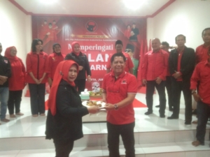 Rangkaian Pendidikan Politik di Peringatan Bulan Bung Karno 