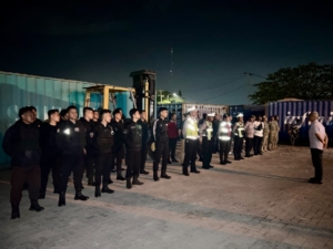 Polres Pelabuhan Belawan dan Satpol PP Medan Gelar Patroli Gabungan Cegah Gangguan Kamtibmas di Belawan