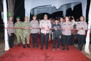 Kapolres Kampar Kunjungi Desa Bukit Kemuning – Resmikan Kampung Atm, Serahkan Bantuan Dan Sarana Keamanan