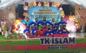Pentas Seni & Pelepasan Peserta Didik TK Islam Masjid Raya Teluk Kuantan, Siswa Tampil Memukau