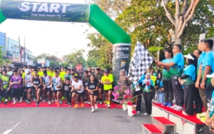 Ribuan Peserta Gelar Fun RUN Road To Riau Bhayangkara RUN – Kapolres Kampar Bersama Bupati Lepas, Meriahkan Hari Bhayangkara Ke-80