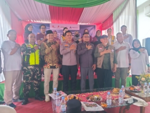 IKA FK Univrab Hadir untuk Masyarakat, Warga Nikmati Khitan Massal dan Pengobatan Gratis di Siak Hulu