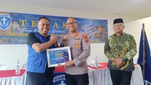 Kapolsek Medan Labuhan Jadi Moderator Diskusi TERAS GAMKI Kota Medan Bahas Etika Bermedia Sosial dan UU ITE