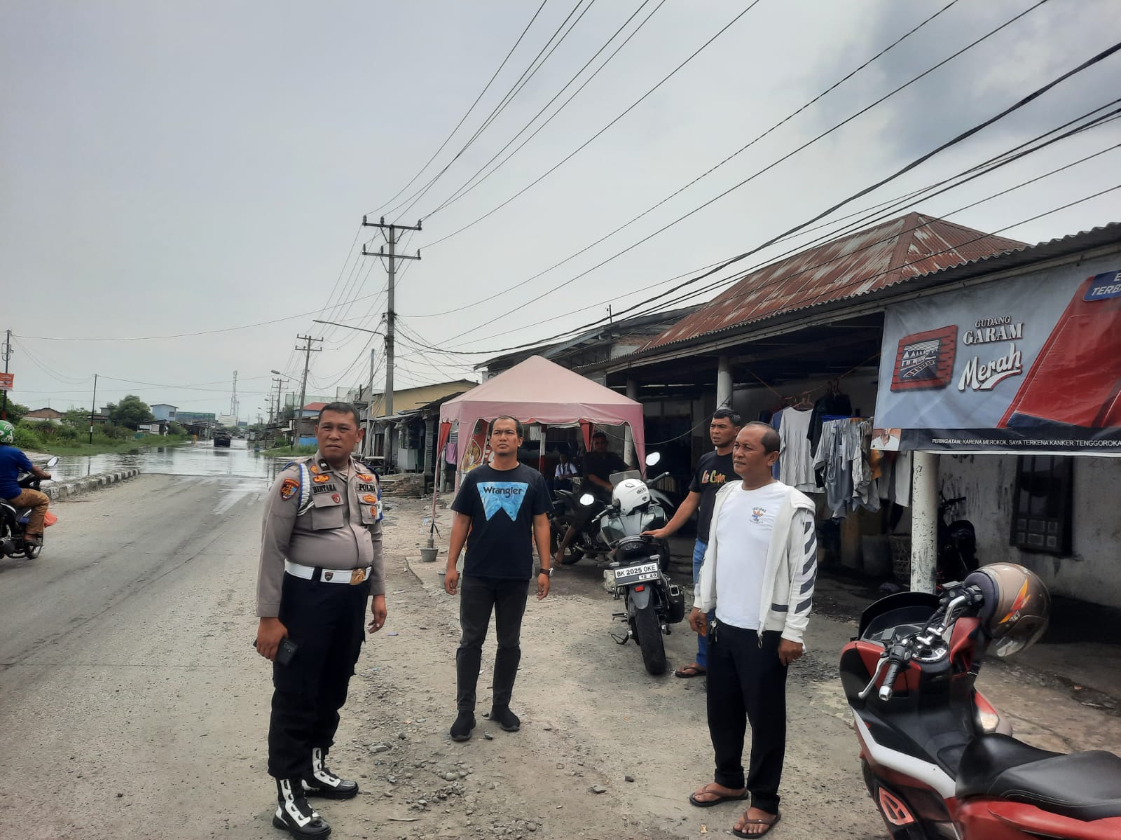Polsek Belawan Laksanakan Pengamanan Pasca Aksi Tawuran di Simpang Sicanang