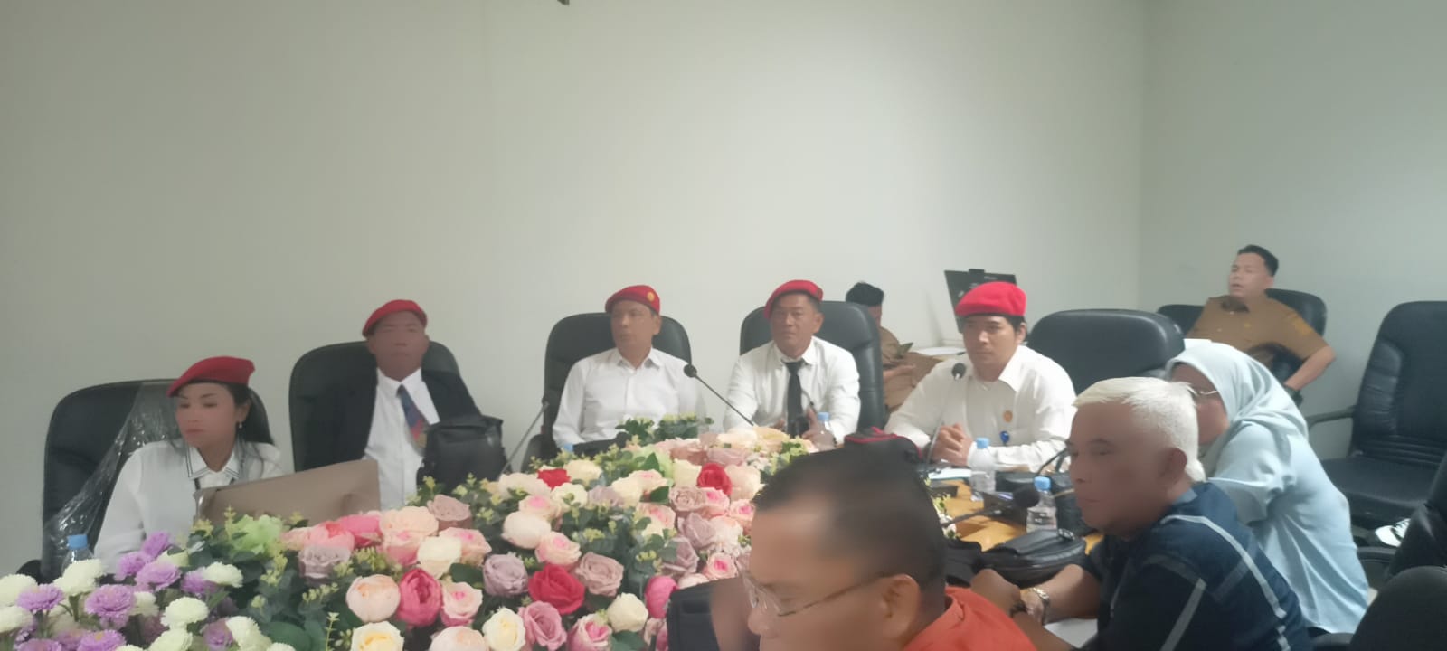Perjuangan LCI Berlanjut ke DPRD Kampar, RDP Digelar Bahas Nasib Calon Peserta Didik Siak Hulu