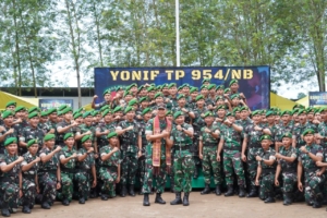 Pangdam I/BB Kunjungi Yonif TP 954/Naga Berkisar, Perkuat Profesionalisme dan Semangat Pengabdian Prajurit