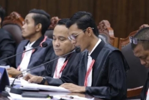 BEREDAR ISU PRAPERADILAN, INI KLARIFIKASI KUASA HUKUM BUPATI KUANSING SUHARDIMAN AMBY