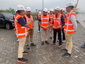 Komisaris PT Pelindo Terminal Petikemas Kunjungi BNCT, Bahas Operasional dan Rencana Pengembangan Terminal