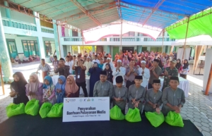 SUKSES ! 702 WARGA KENDIT IKUTI BAKSOS DJARUM FOUNDATION DAN YBSI KE 93 DI PONPES ZAINUL FAUZI SITUBONDO