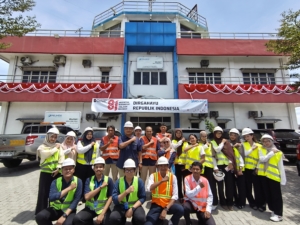 Pelindo Regional 1 Belawan Kenalkan Ekosistem Kepelabuhanan kepada Mahasiswa Magang