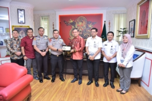 Kapolres Pelabuhan Belawan Perkuat Sinergi dengan DPRD Kota Medan Melalui Silaturahmi