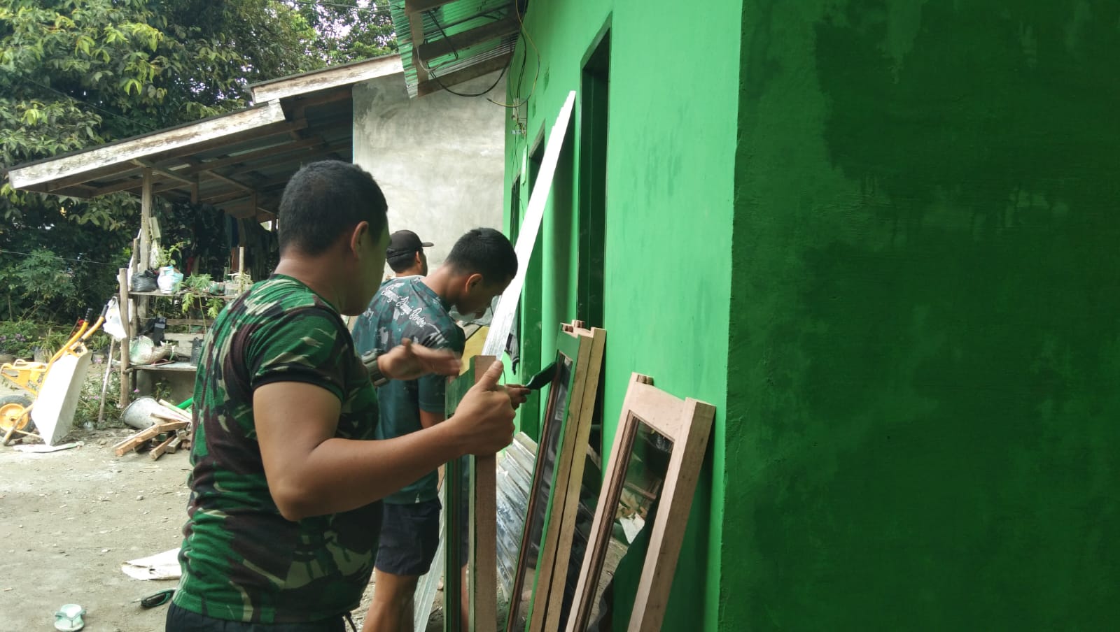 Harapan Baru Buat Warga Sijarango: Rumah Impian Hasil Gotong Royong TNI-Rakyat Hampir Selesai!