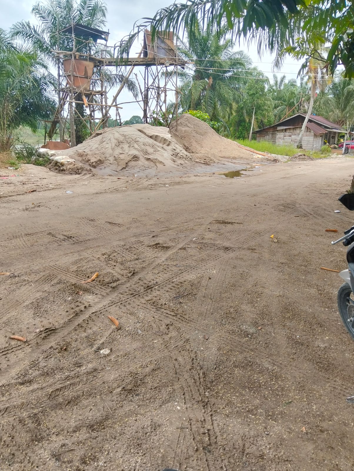 Nama Kapolsek Siak Hulu Diseret, Pengusaha Tambang Ilegal Inisial IW Mengaku Sudah Koordinasi