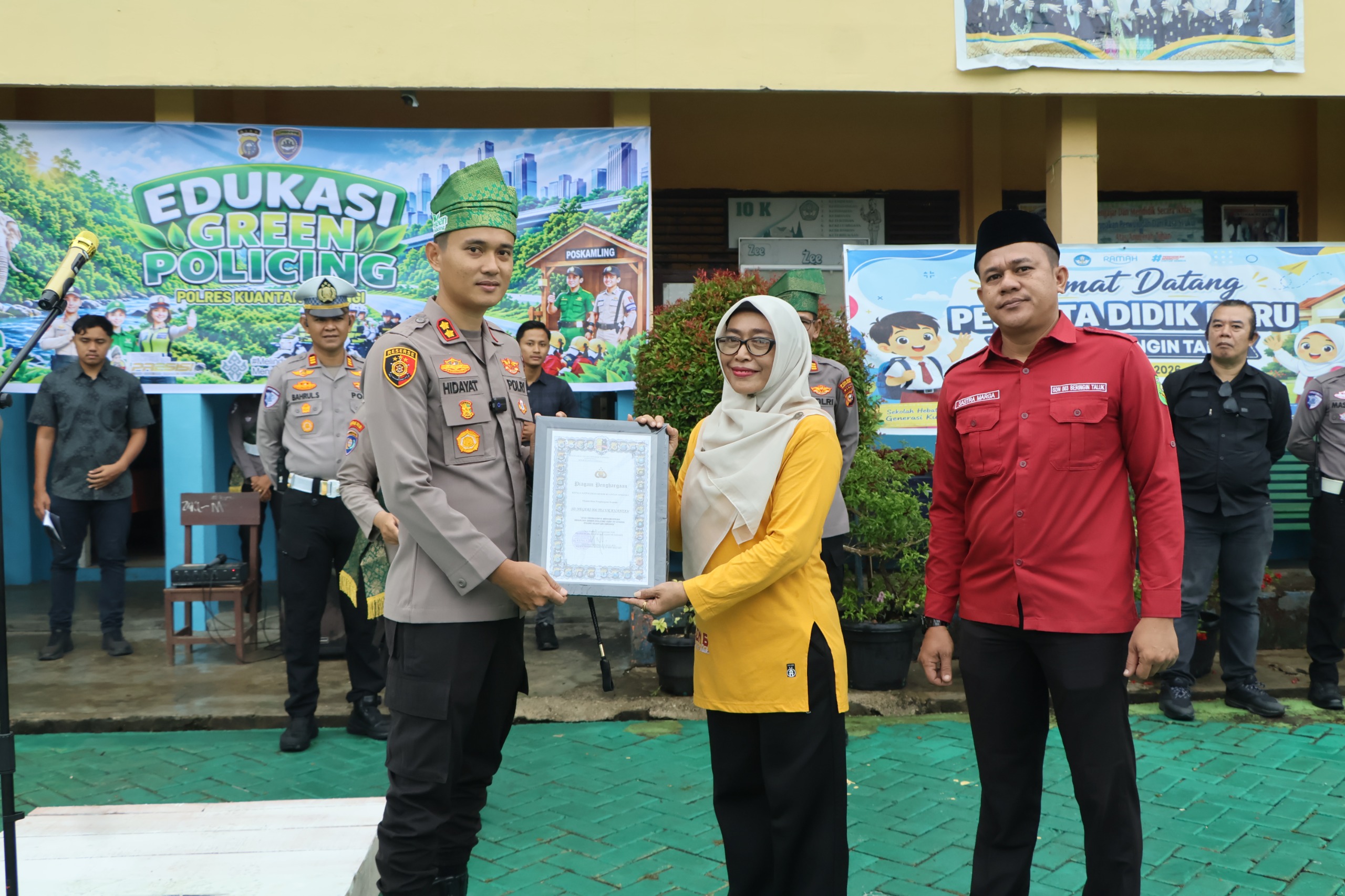Green Policing Goes to School, Kapolres Kuansing Ajak 290 Siswa Jaga Lingkungan Sejak Dini