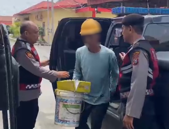 Patroli Presisi Sat Samapta Polres Pelabuhan Belawan Amankan Terduga Pelaku Pungli di Depan PT. Smart