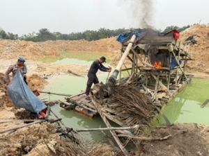 Polsek Singingi Hilir Tertibkan 3 Rakit PETI di Dua Lokasi, Seluruhnya Dimusnahkan